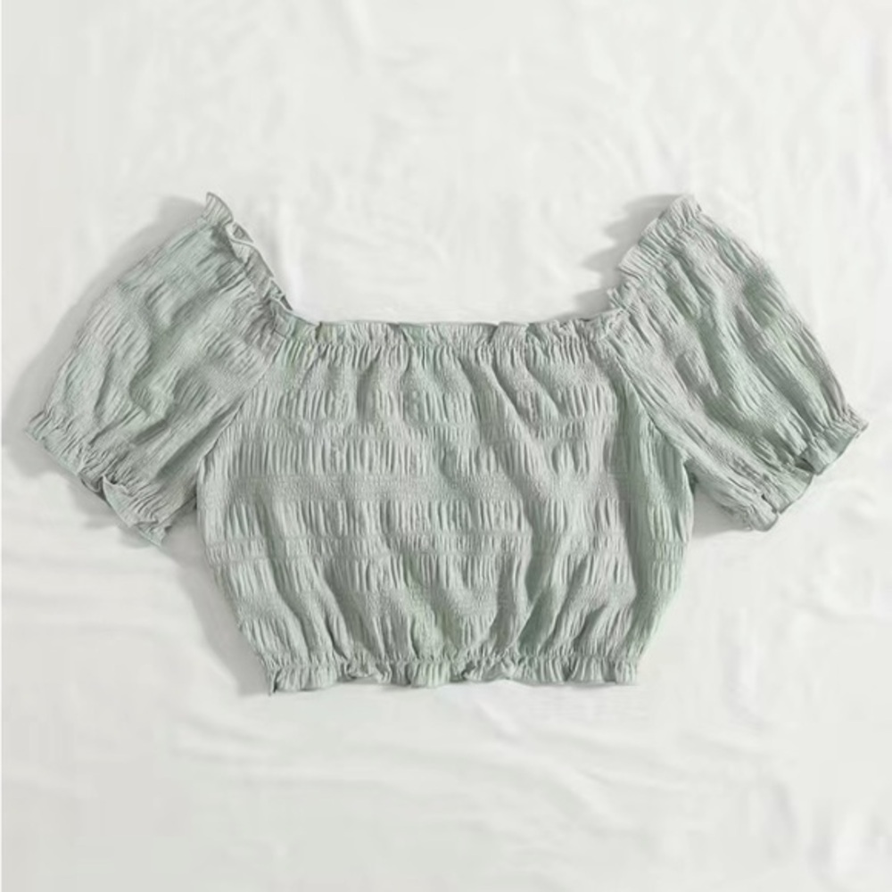 NWOT - Women’s Drawstring Off Shoulder Ruched Trim Casual TeeShirt (Light Green)